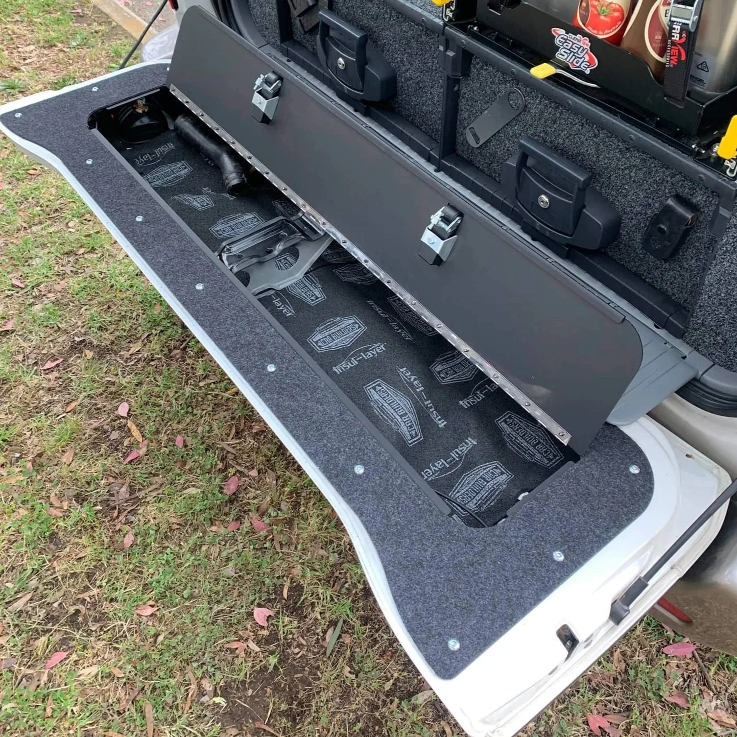 Tailgate Storage Mod - Suitable for use with 100/105 Series LandCruiser - Image 4