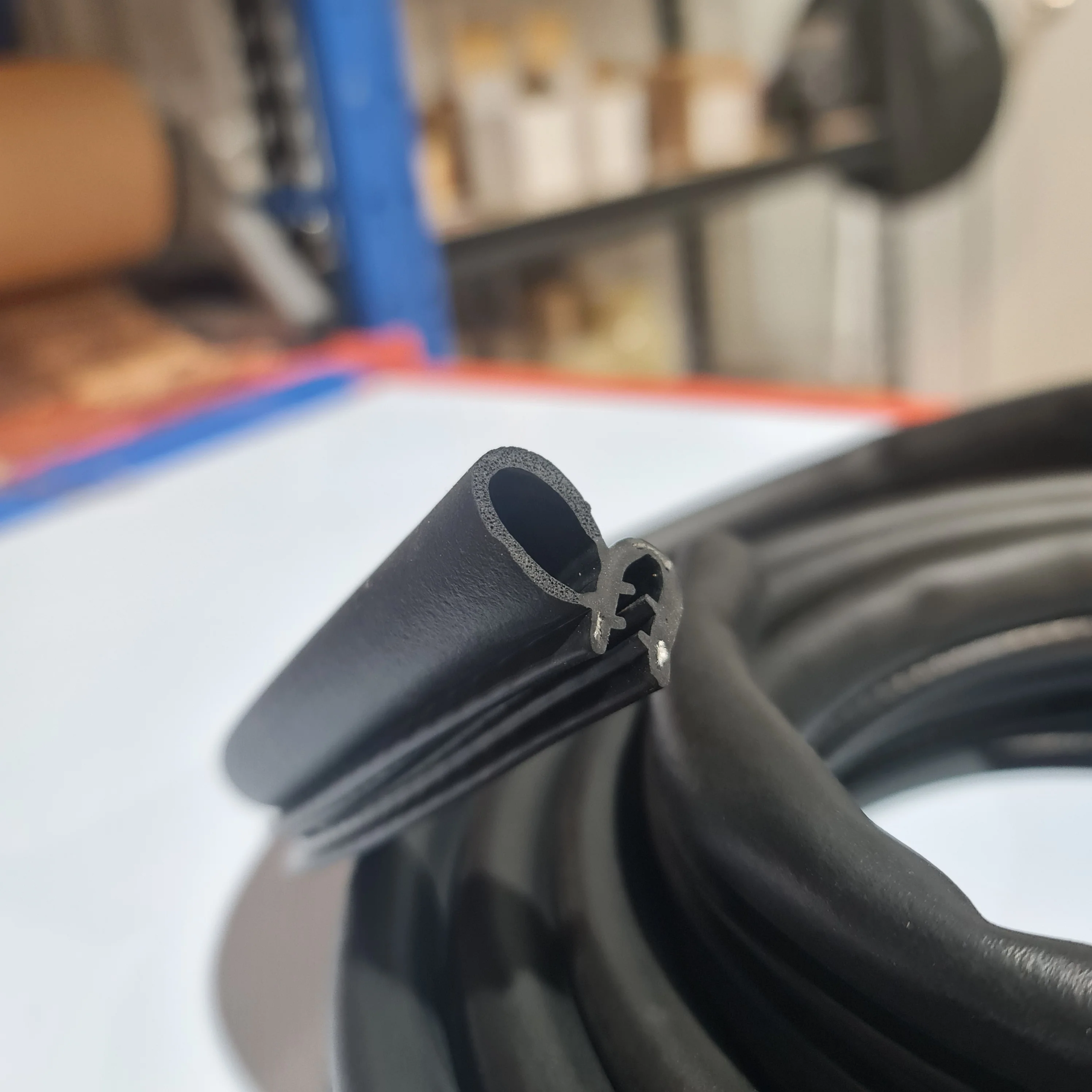 Door Seal Kit - Suitable for use with 70 series Land Cruiser - Image 3