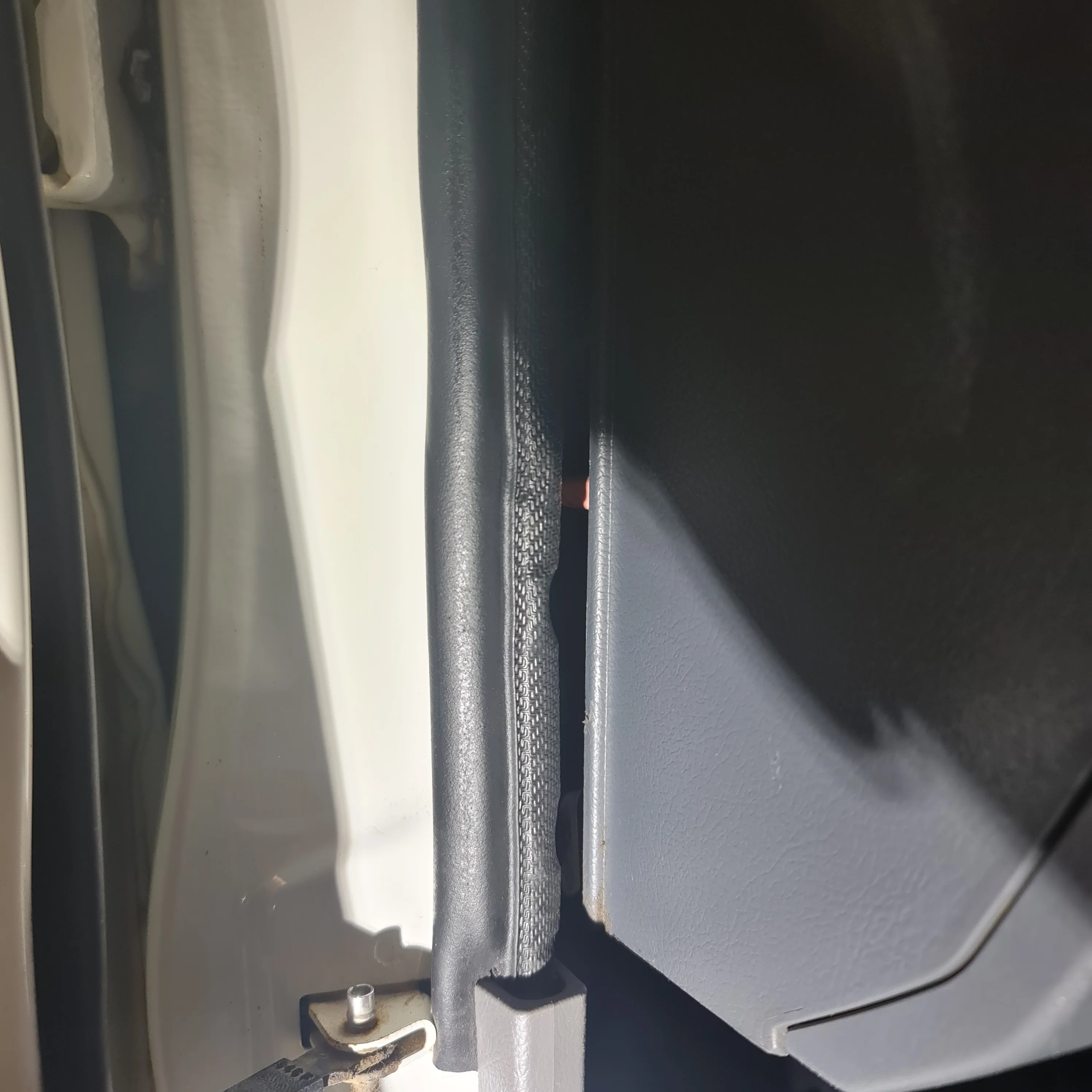 Door Seal Kit - Suitable for use with 70 series Land Cruiser - Image 5