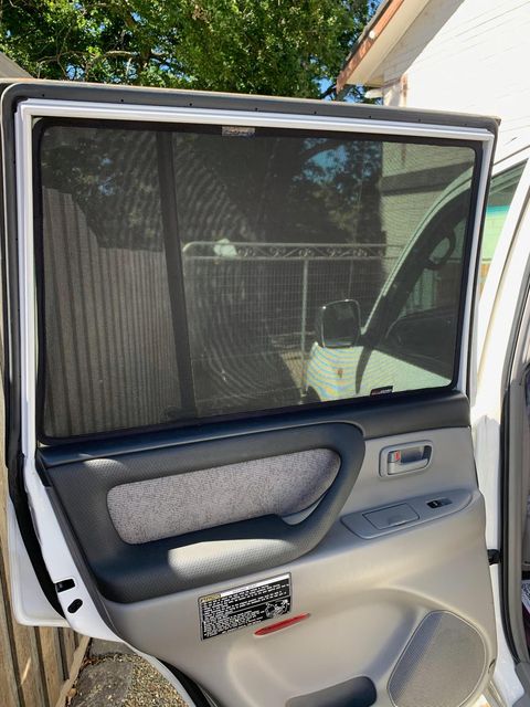 Suits Toyota LandCruiser 100/105 Series | Lexus LX Car Window Shades (J100; 1998-2007) - Image 4