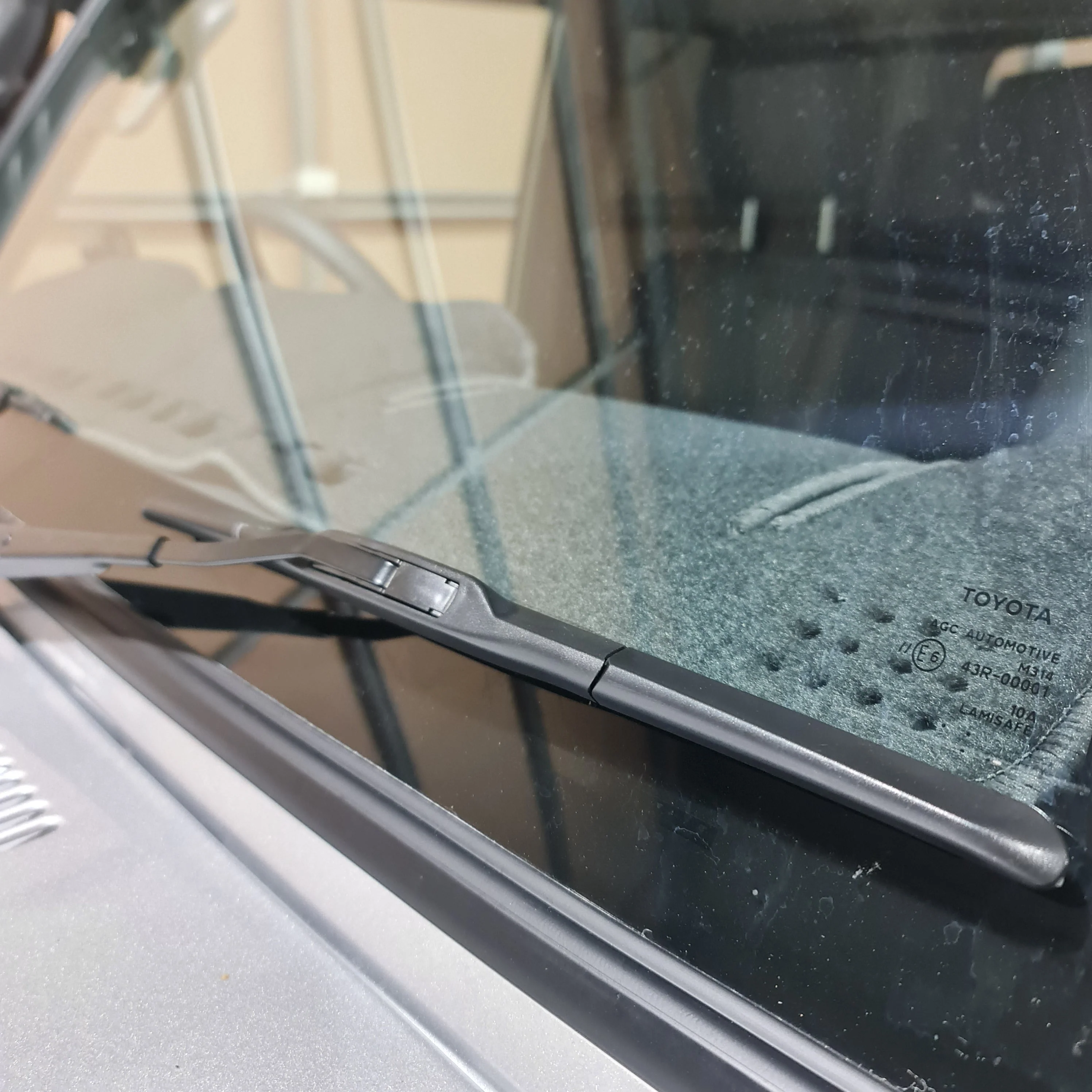 Wiper Blades - Suitable for use with 100 series Toyota Land Cruiser (Set) - Image 5